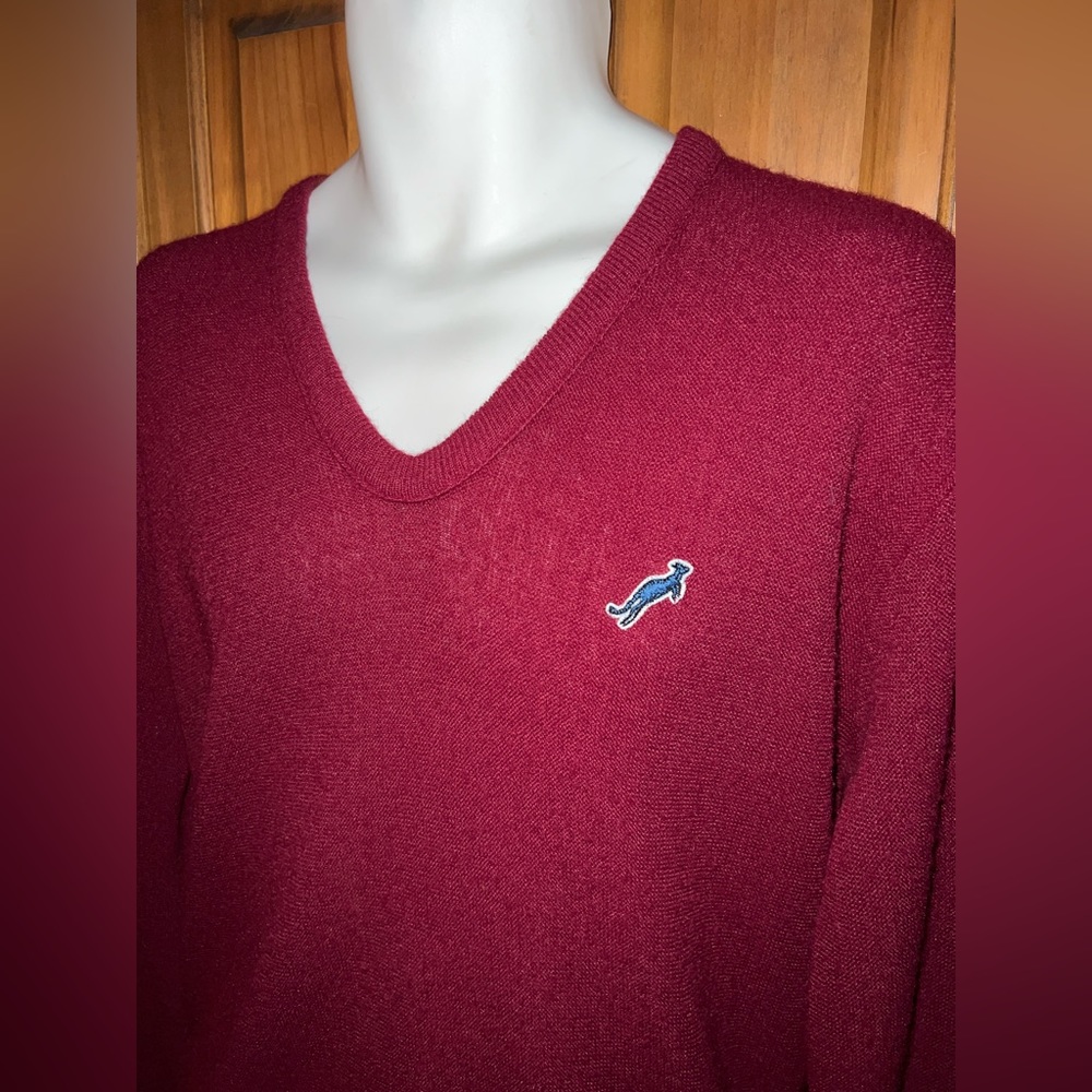 Vintage Down Under sweater